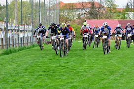 V Zašové uspěli Tichovská a Kanta, štafetové tituly z Beskyd vezou Sportcentrum Jičín a Stadion Nový Bor